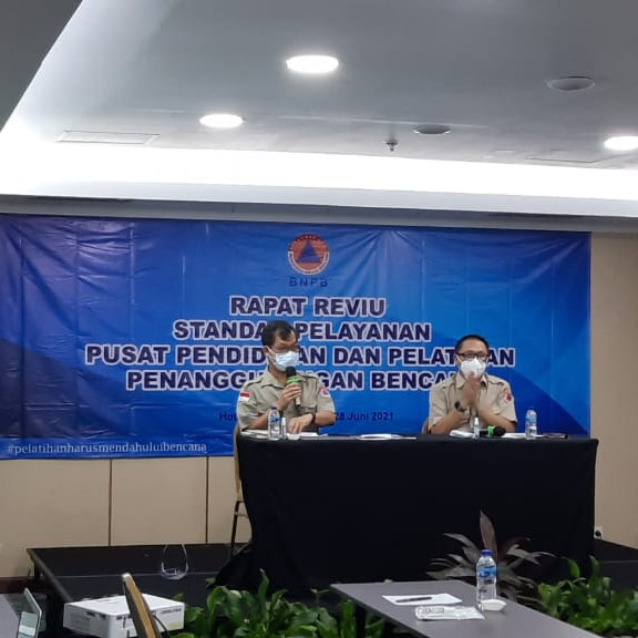 BNPB Gandeng Pentahelix Reviu Standar Pelayanan Pusdiklat Penanggulangan Bencana