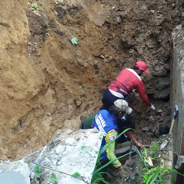 Dua Orang Meninggal Dunia Tertimbun Longsor di Kecamatan Guguk Panjang