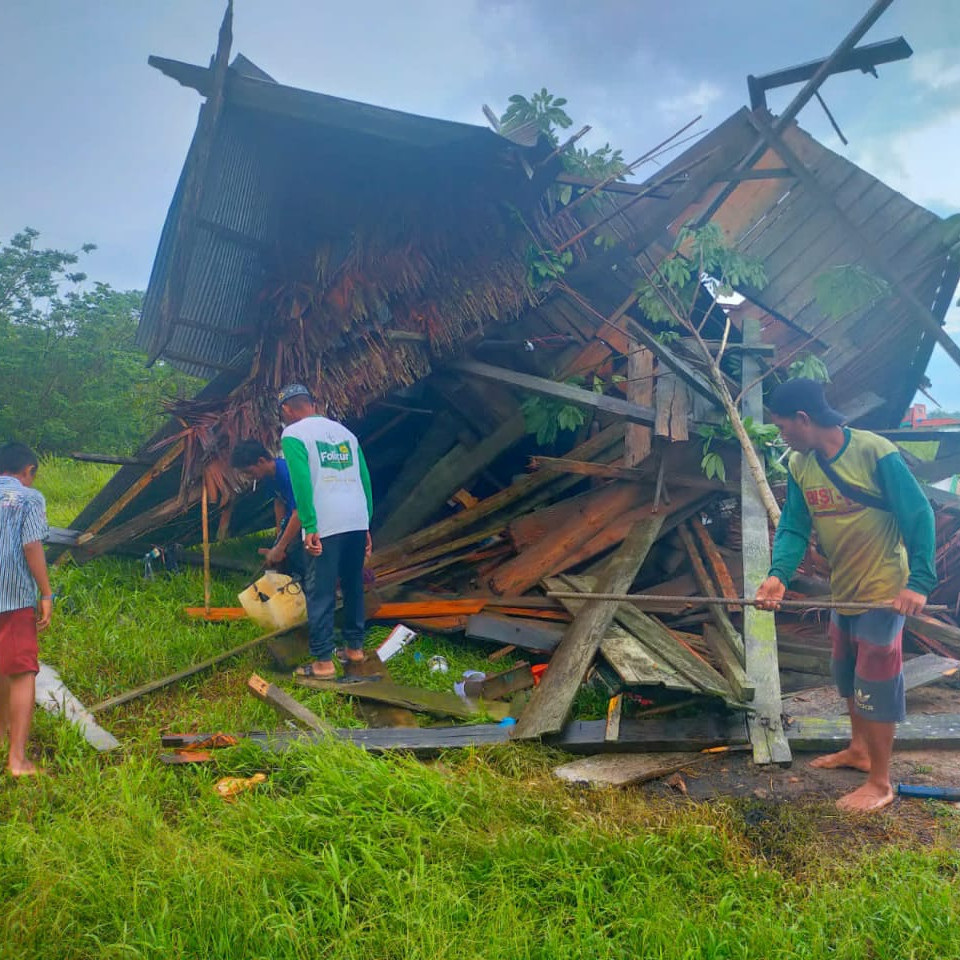 Angin Kencang Akibatkan Dua Warga Konawe Luka-luka dan Tiga Rumah Rusak