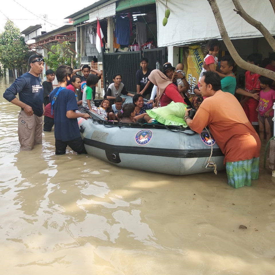 Dua Kecamatan Tergenang Akibat Luapan Sungai Bekasi